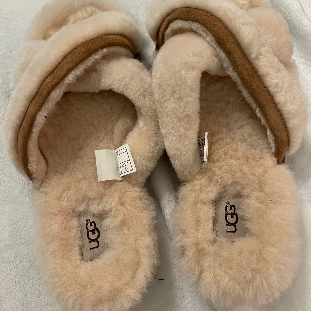 Ugg sandle/slipper